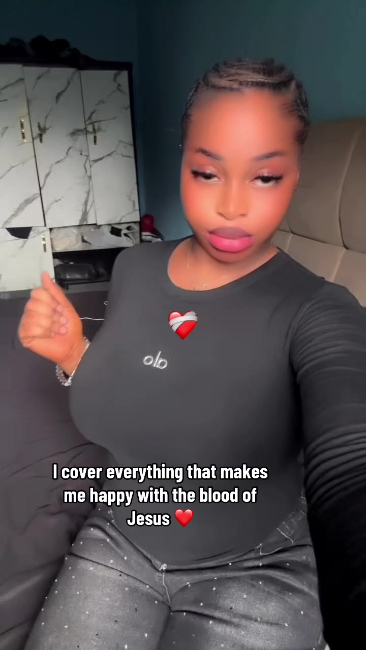 @February 15🥺🌚💦🖤❤️🩹🫂