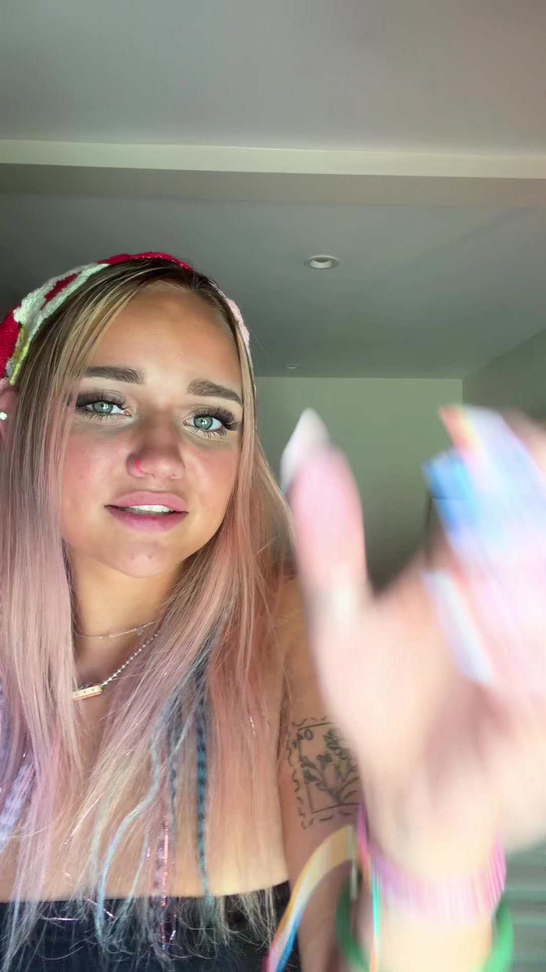 @j