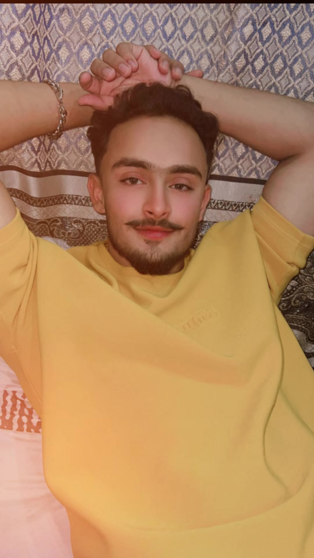 @𓆩🗿AWAIS RAجPUT🪽𓆪