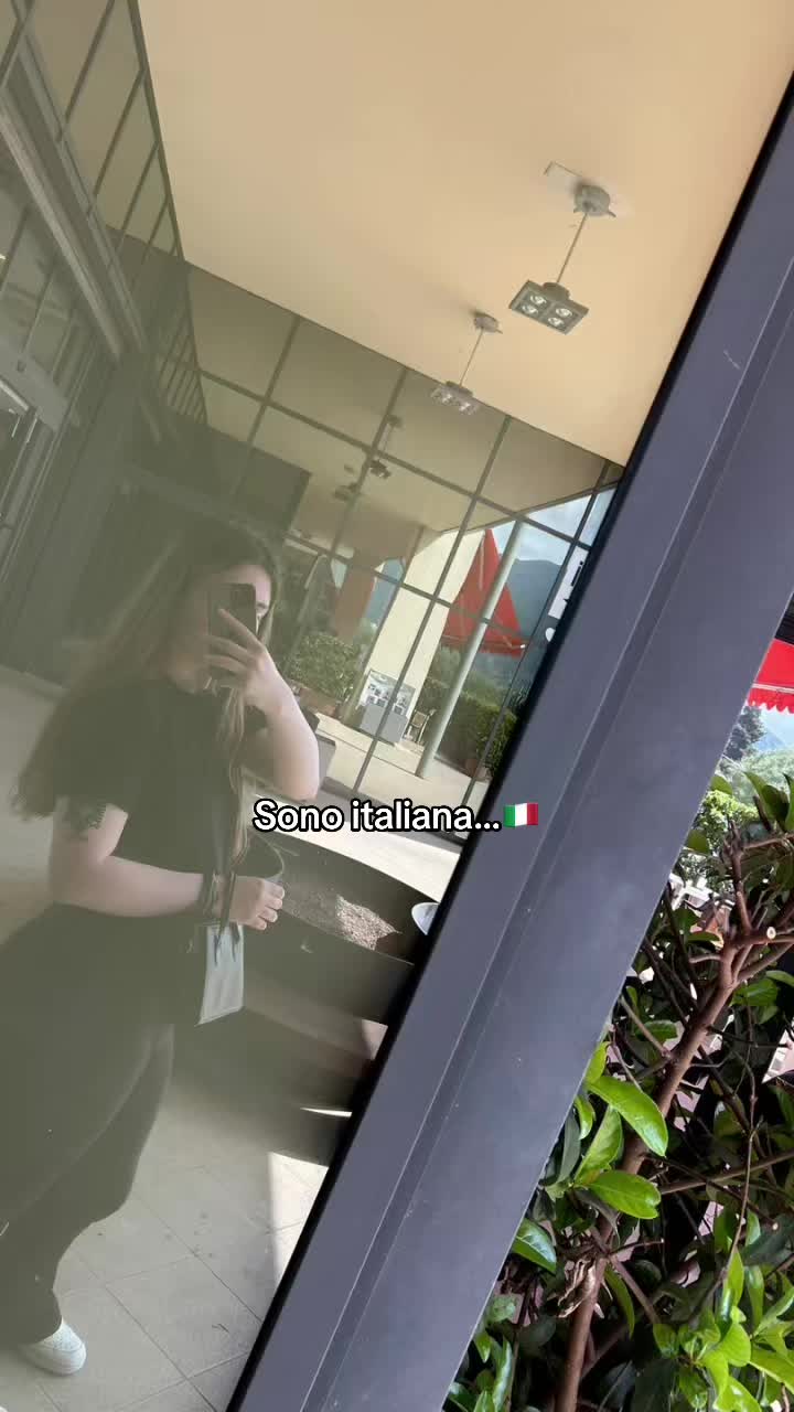 @𝓔🌺