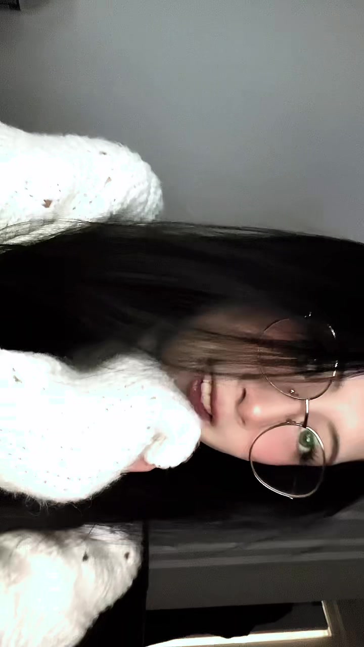 @AznRapunzel