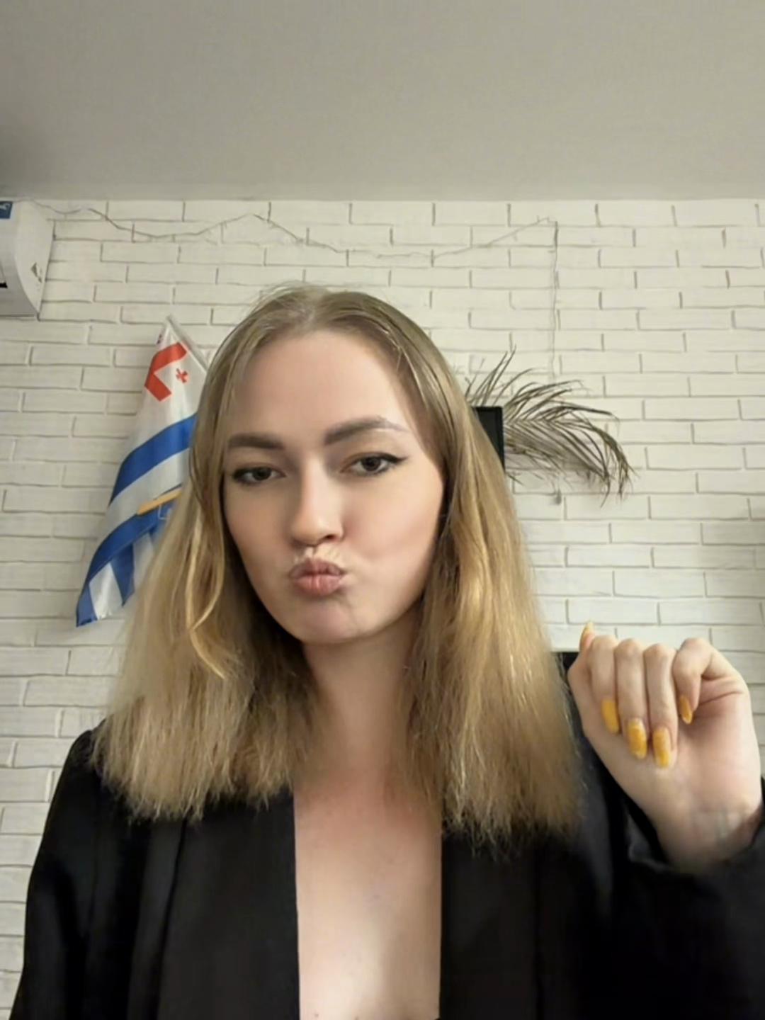 @amisamiss