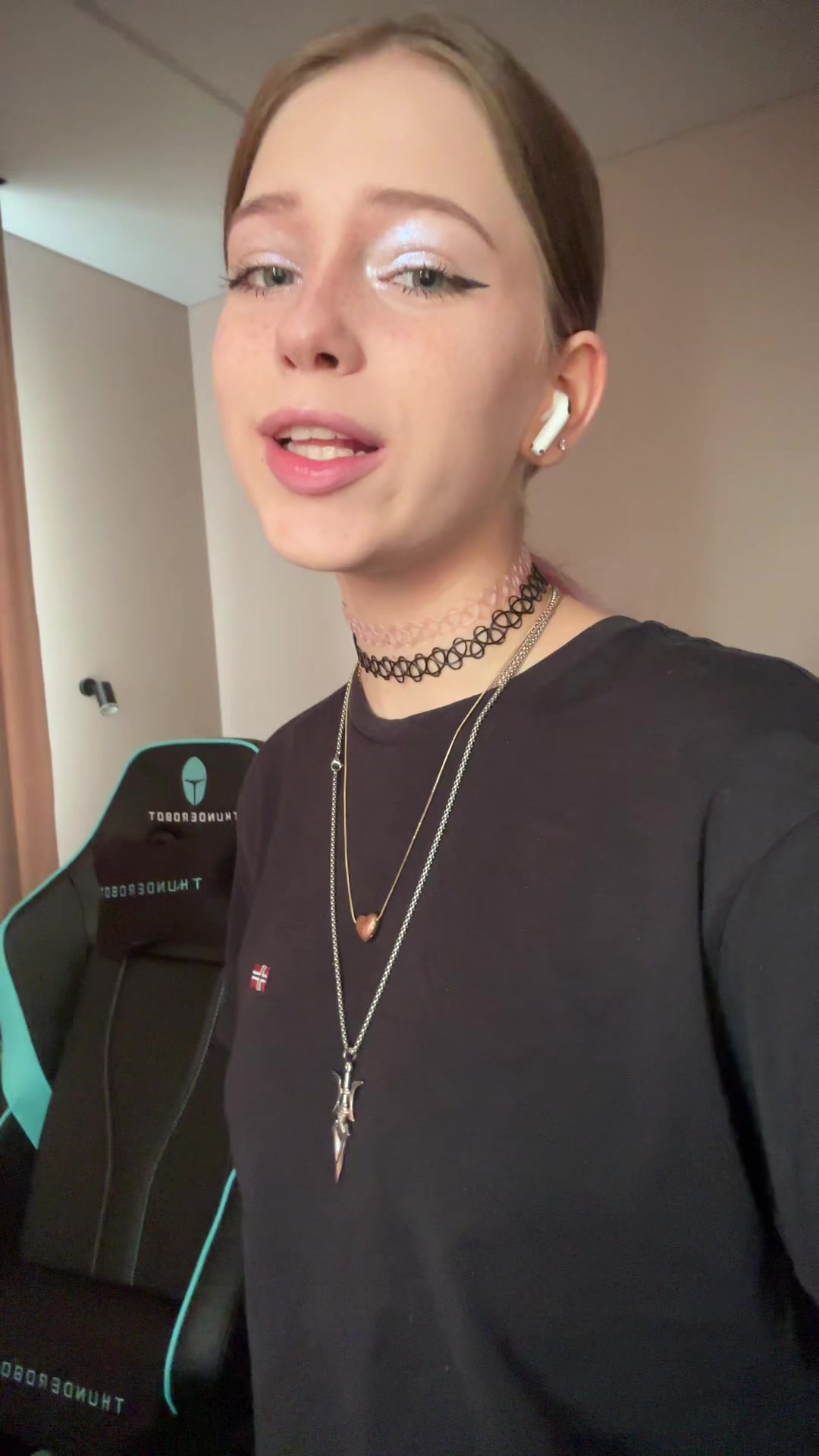 @даринк🤟