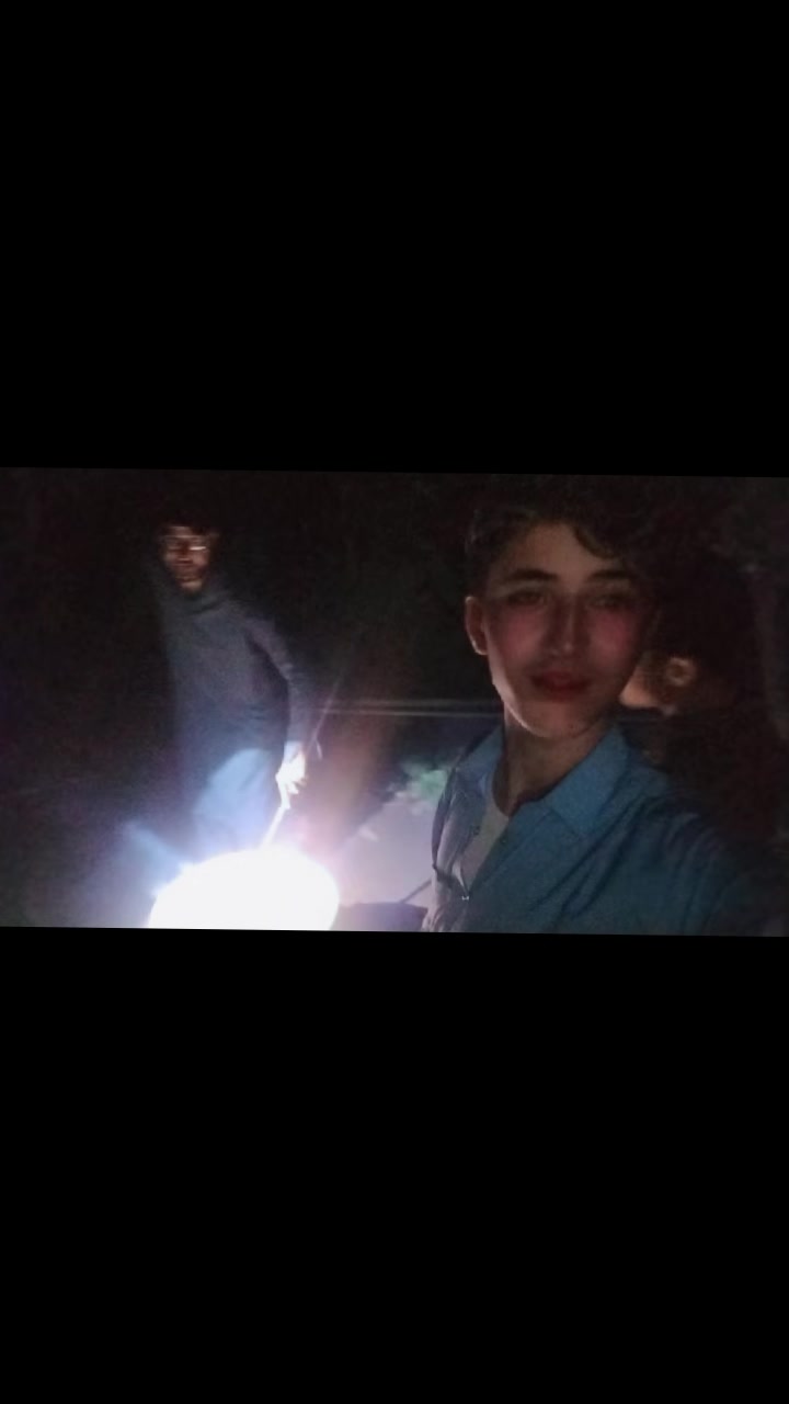 @Khan😘
