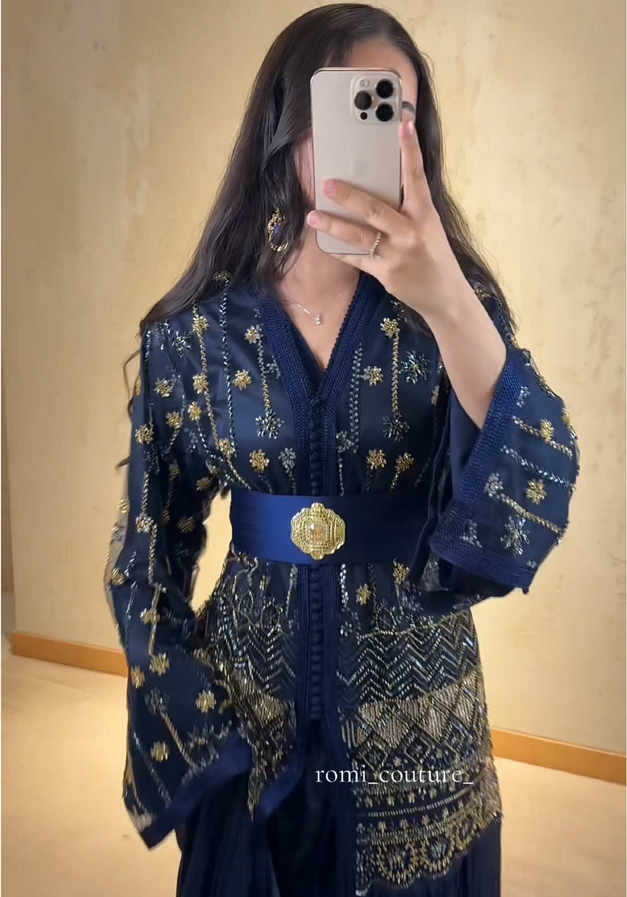 @Romi Couture 🤍
