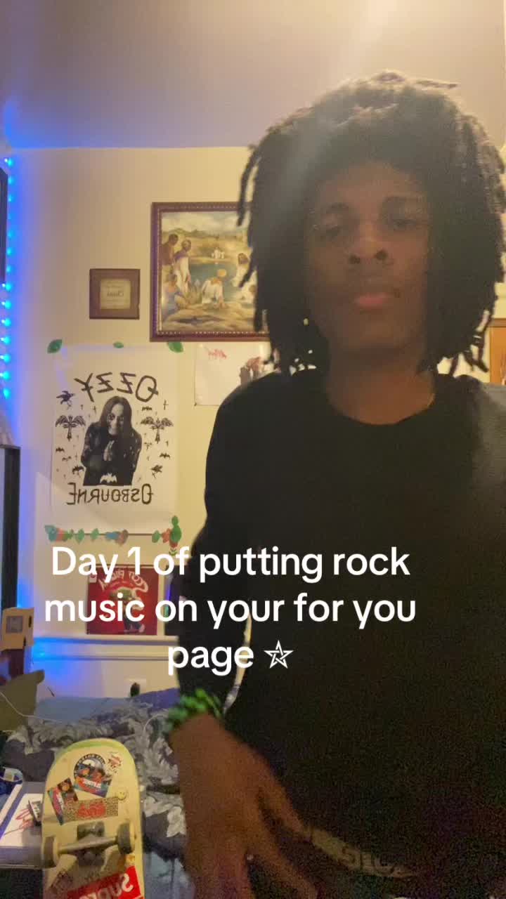 @TheOfficialSupermanpill_4u ⛥