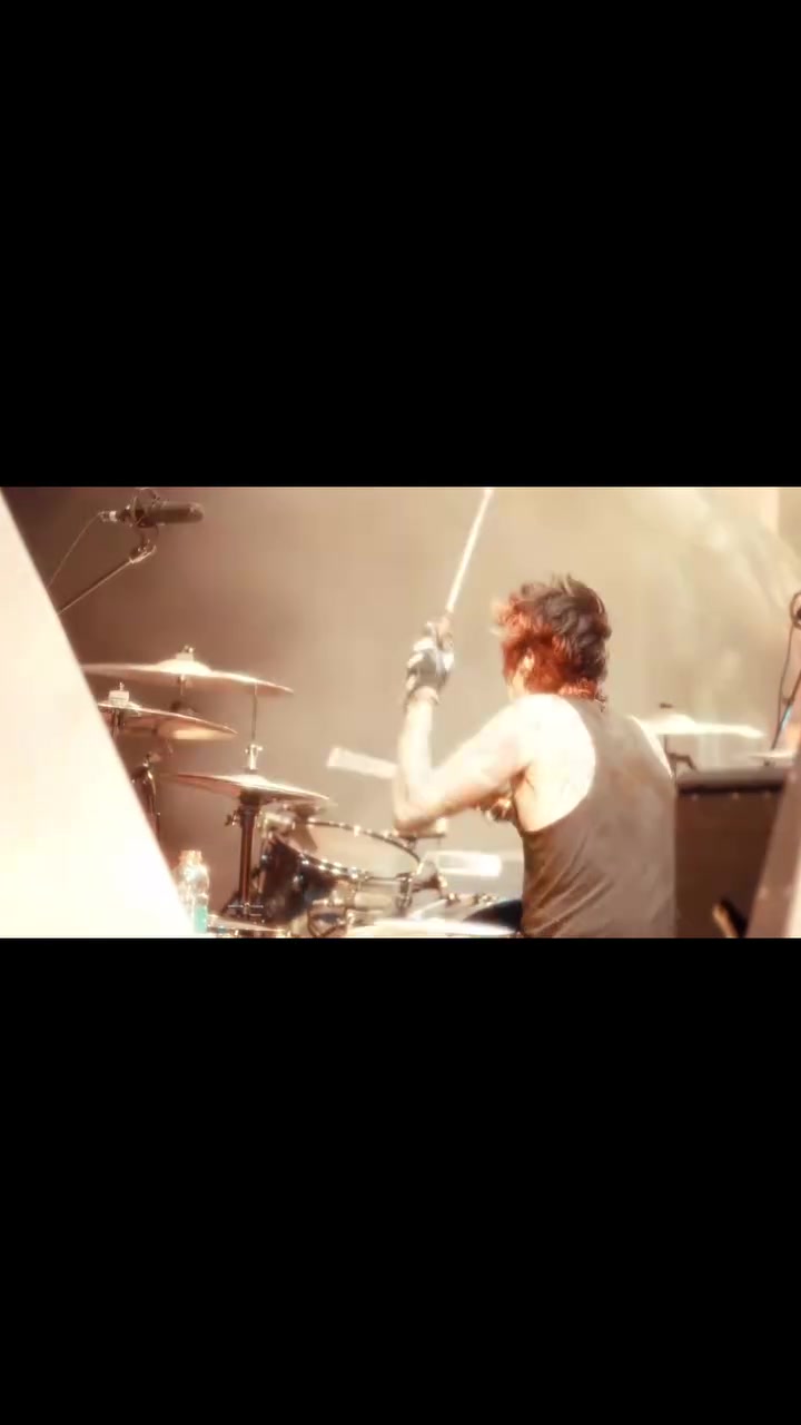 @Mötley Crüe