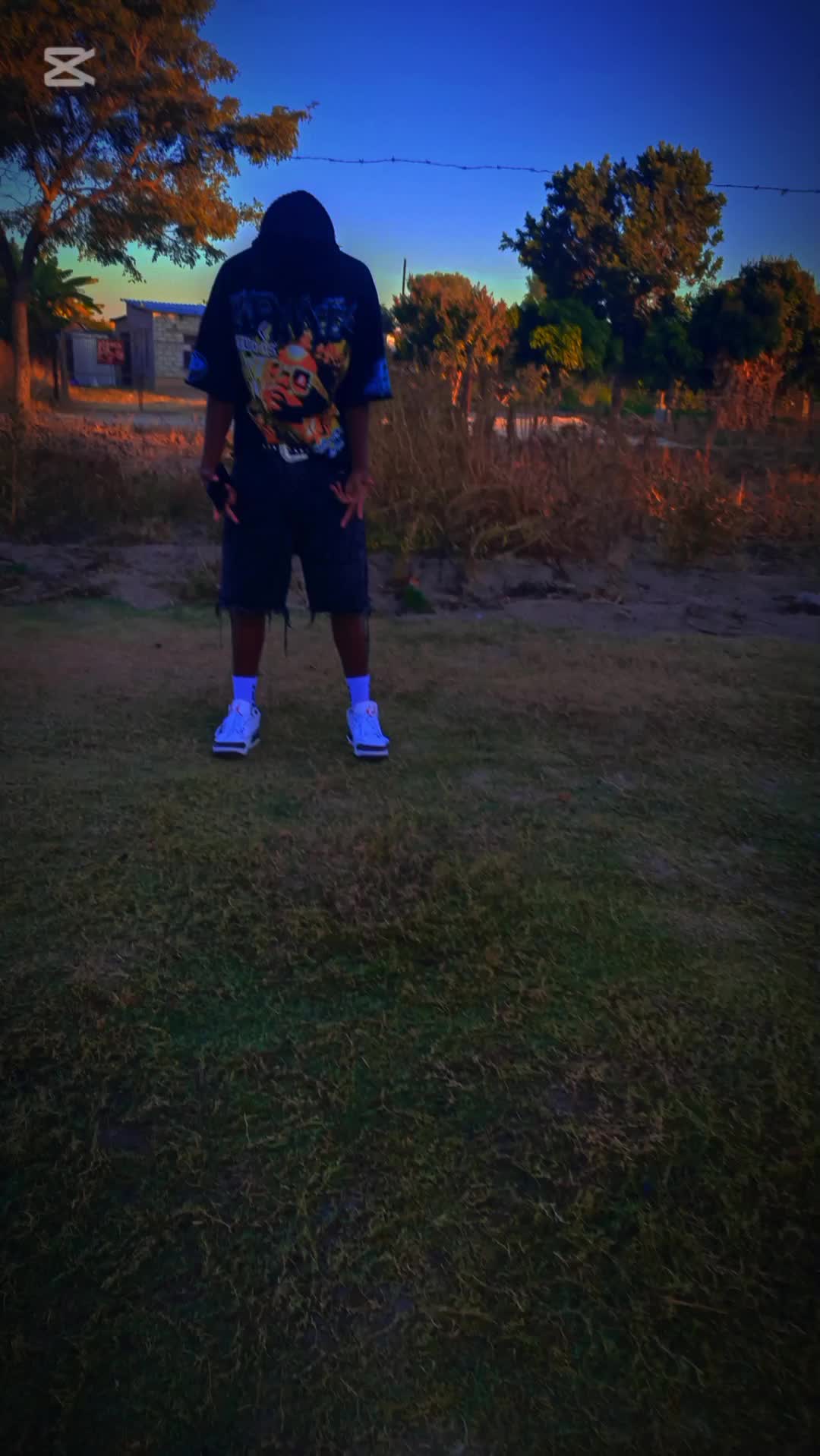 @user29492324079