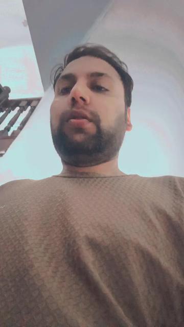 @Moon Shah 🇵🇰 🇰🇬