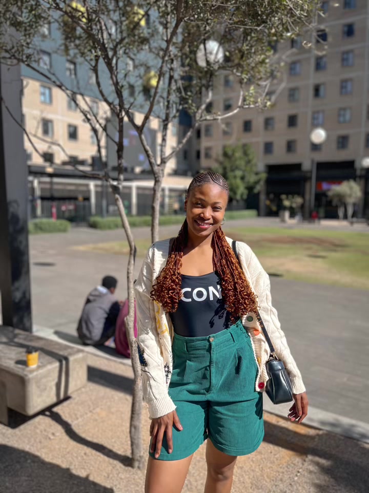 @zephora_zondo