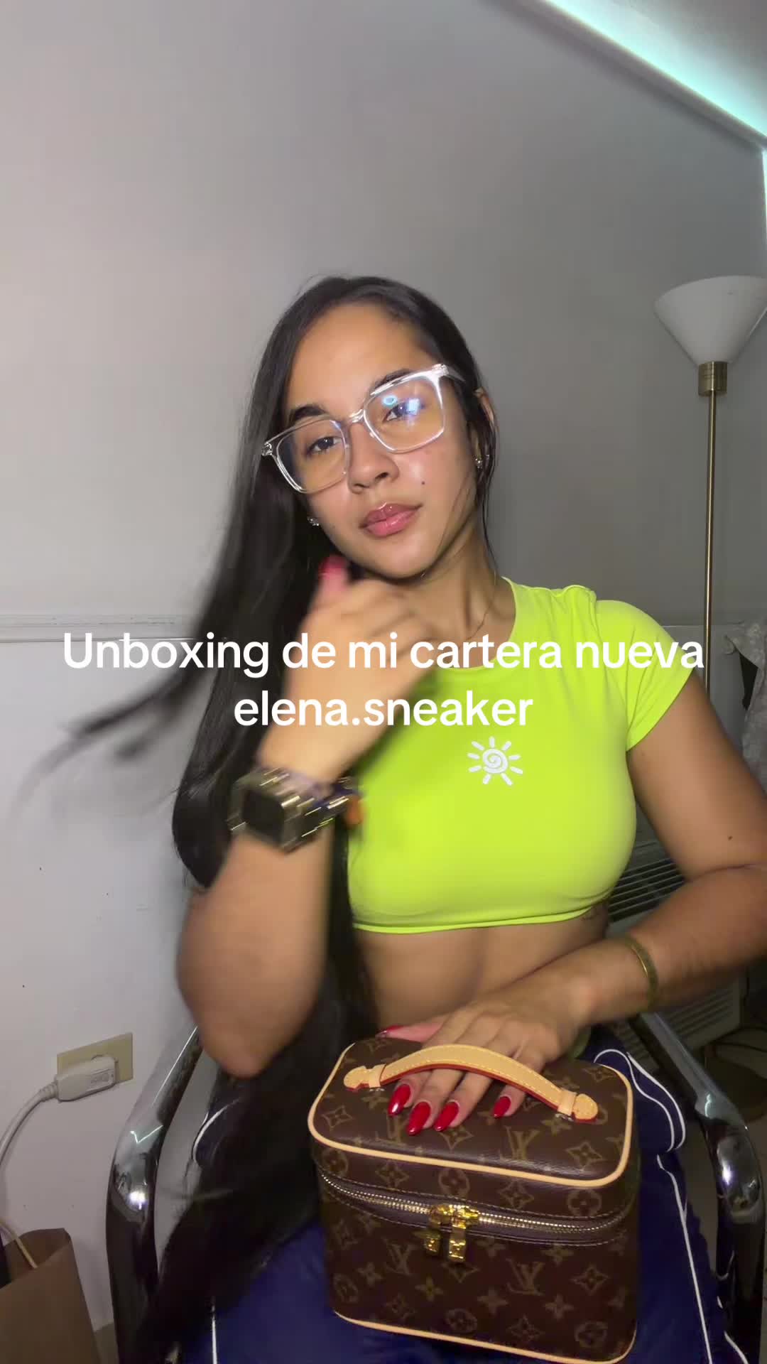 @karlasofiiiiia