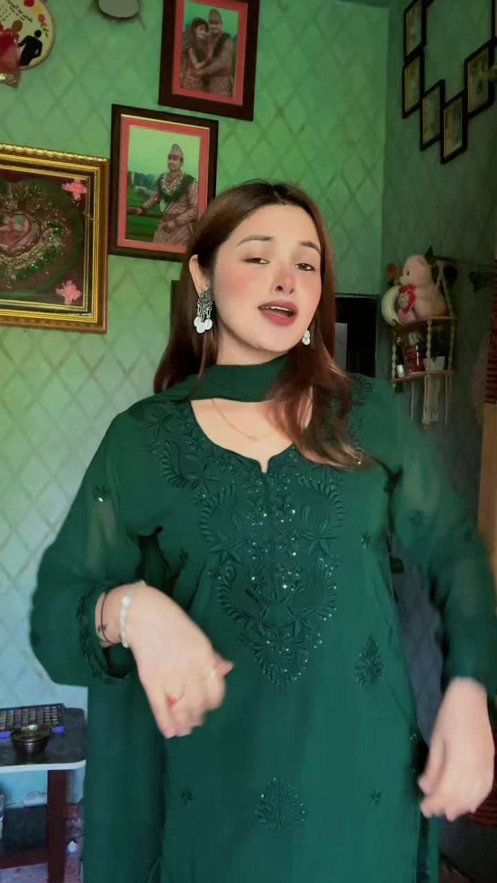 @AMbeeka_khadka💫🦋