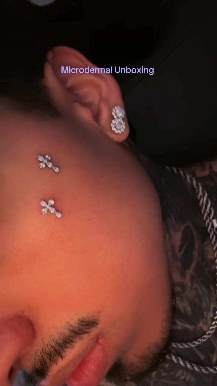 @Seks Tattoo