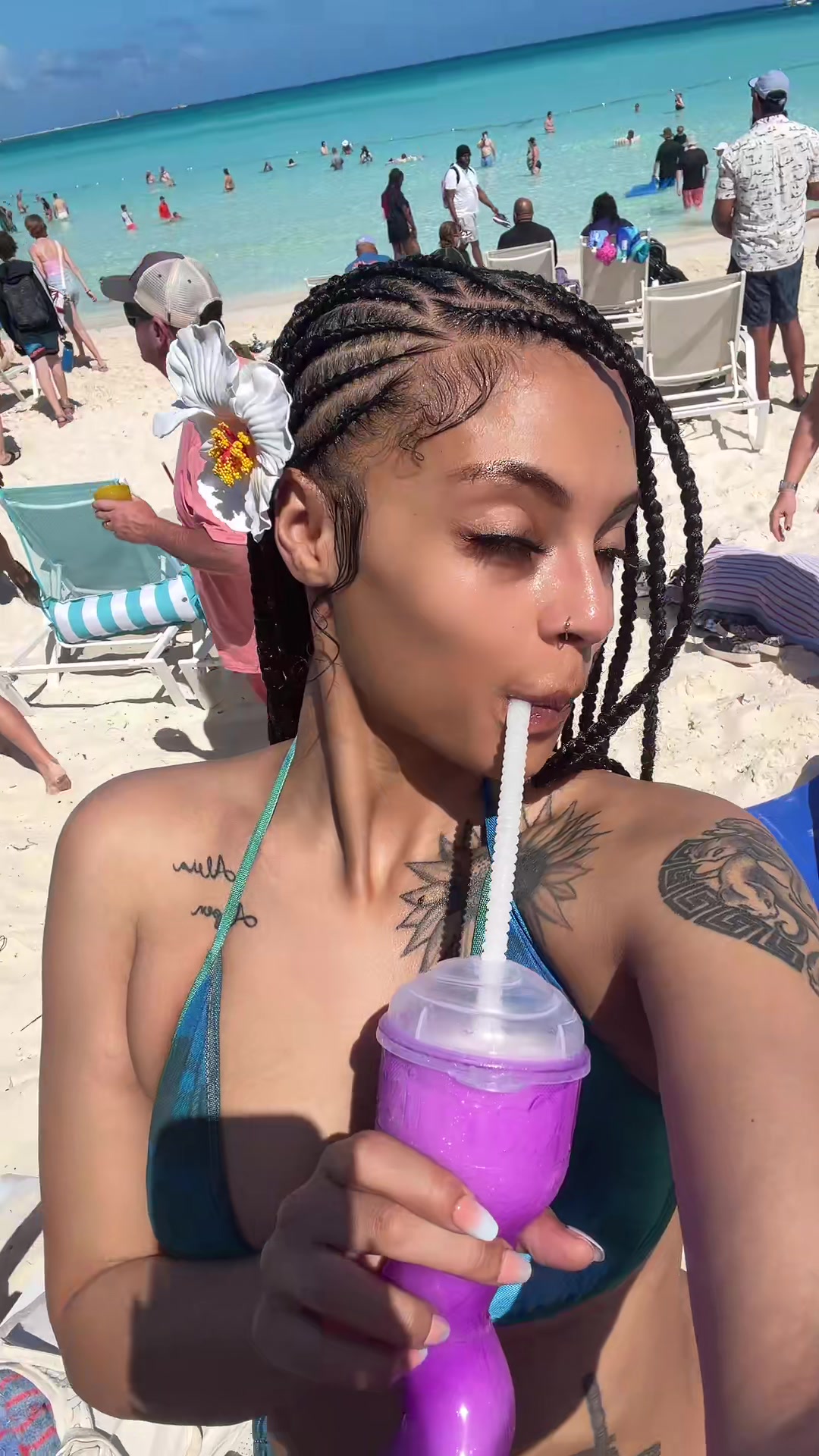 @Kiyahlynae