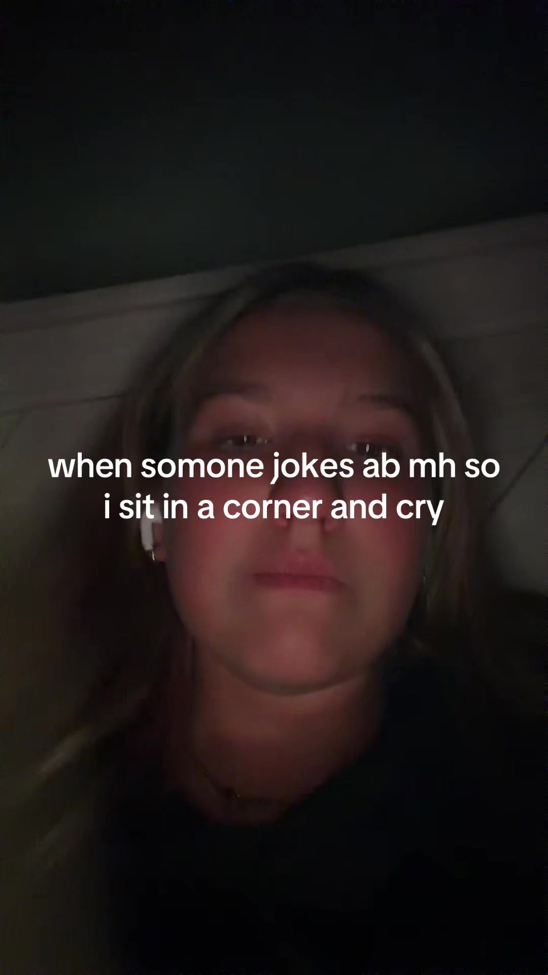 @???