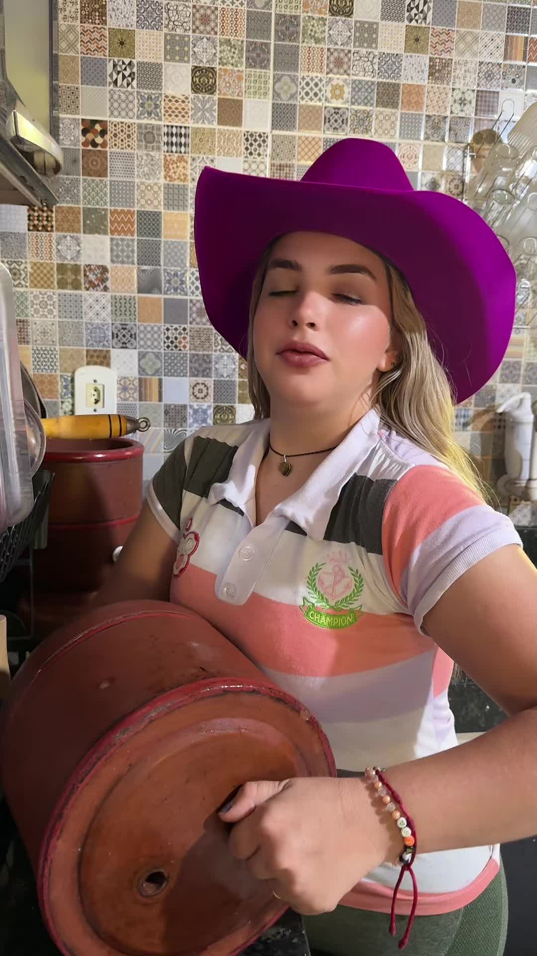@Elvira Paulucio Vaqueira