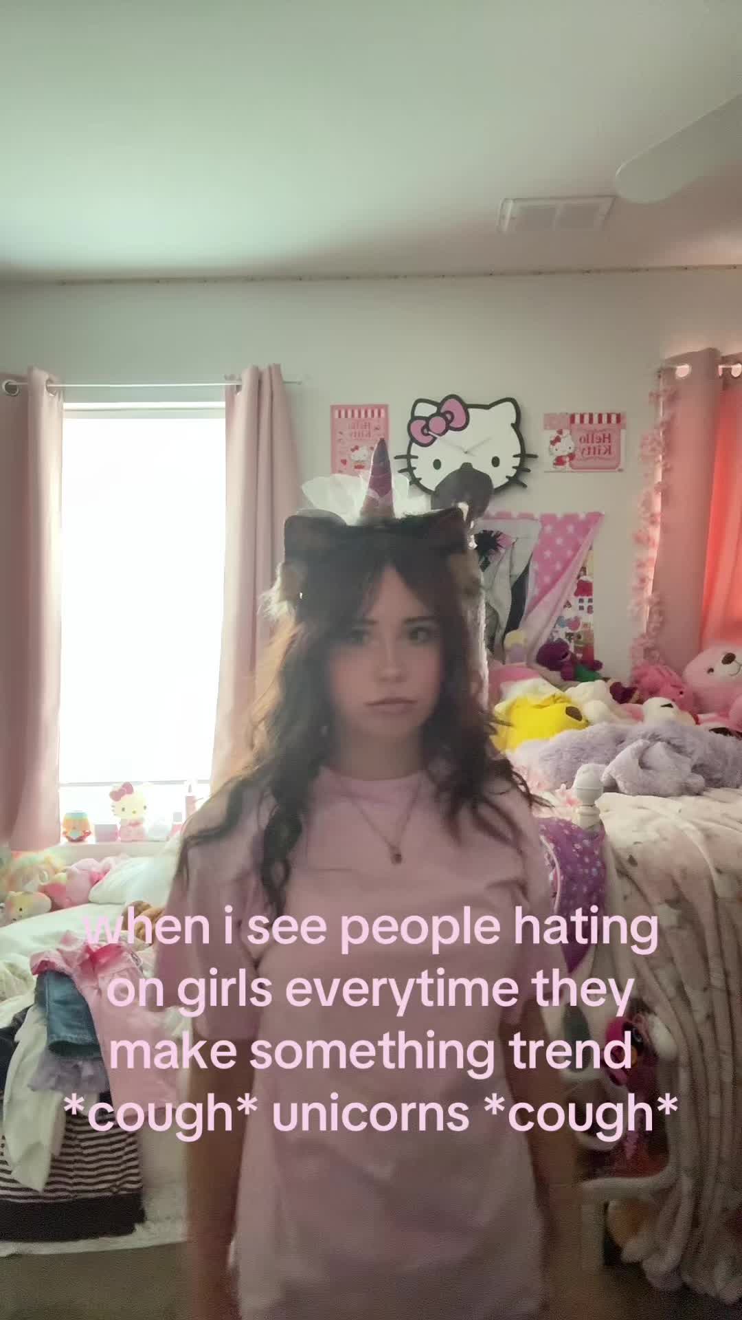 @𝚞𝚗𝚒𝚔𝚒𝚝𝚝𝚢🦄🍭