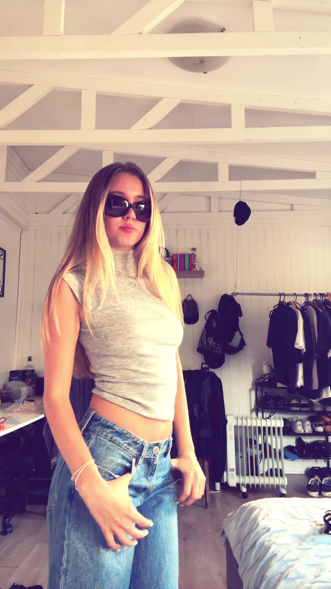 @ella