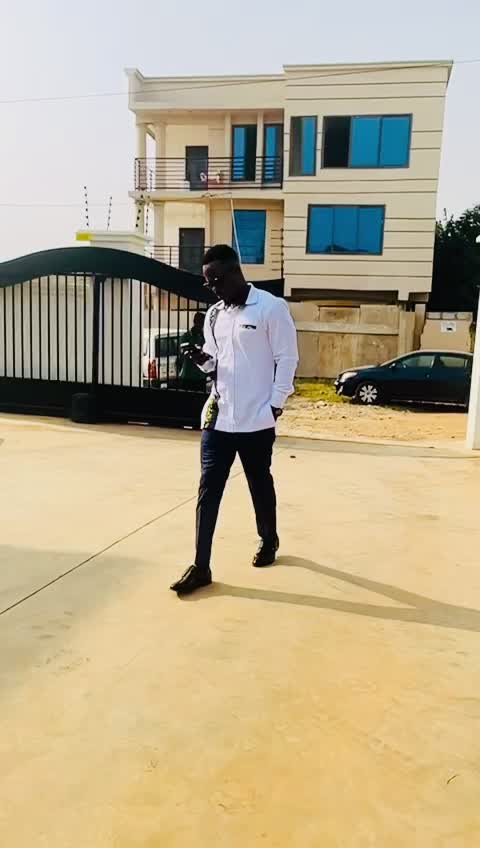 @Wizzy Edem Gh Snr