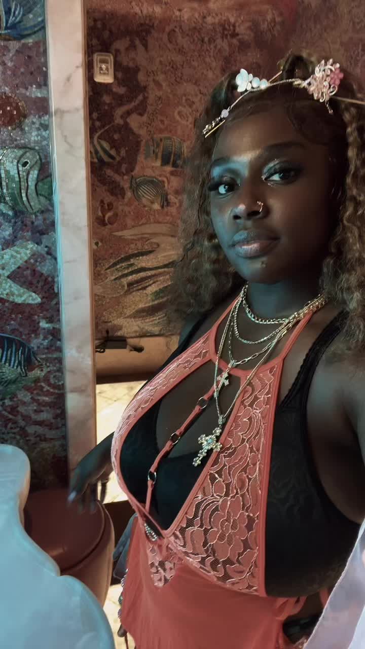 @Official_badgyal_roots