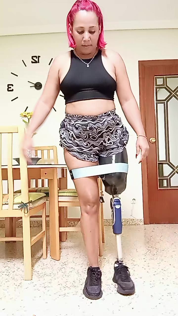 @CAROLINA GUZMÁN🦿🇻🇪🇨🇴🇪🇦