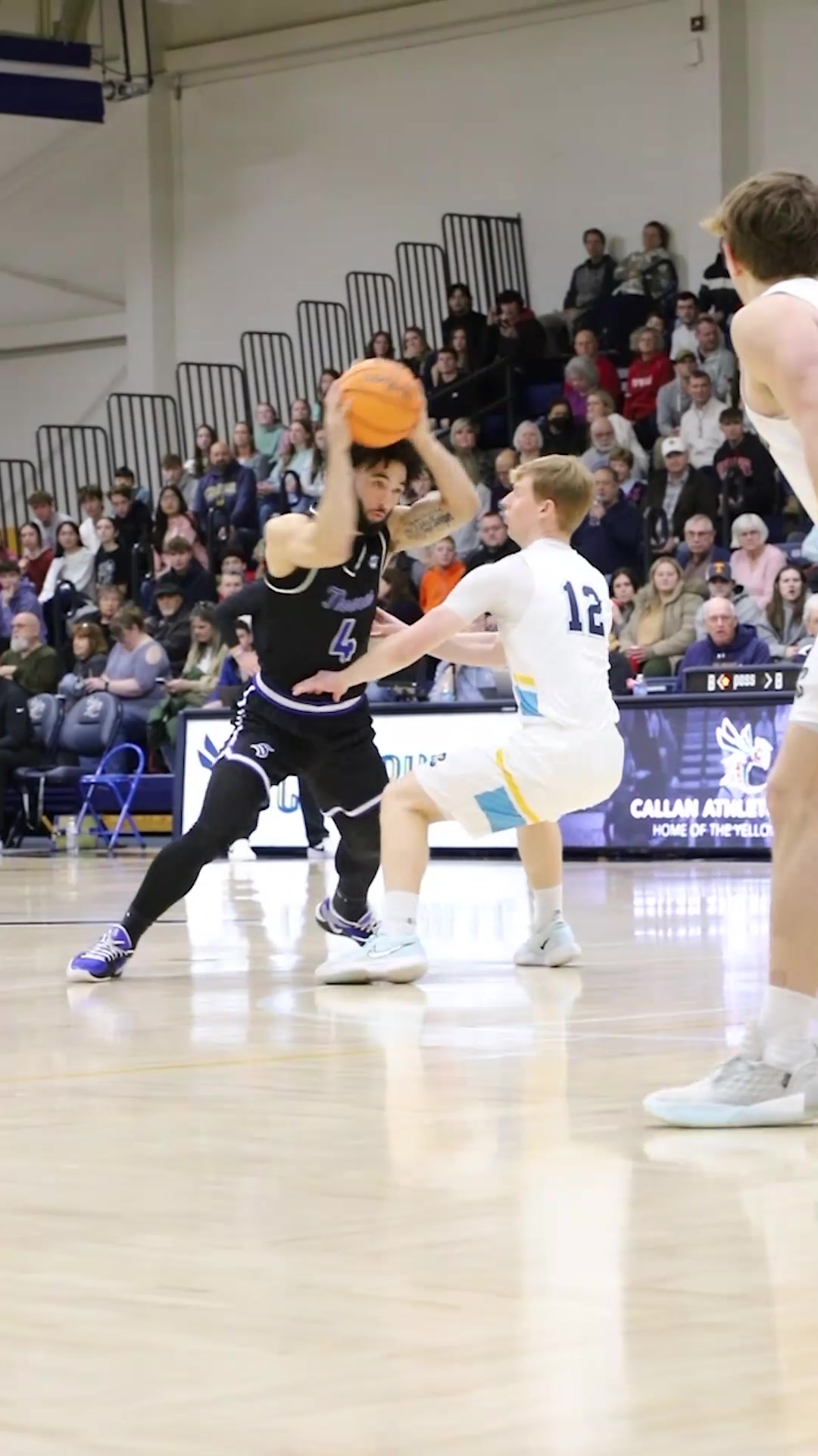 @ThomasMoreMensBBall