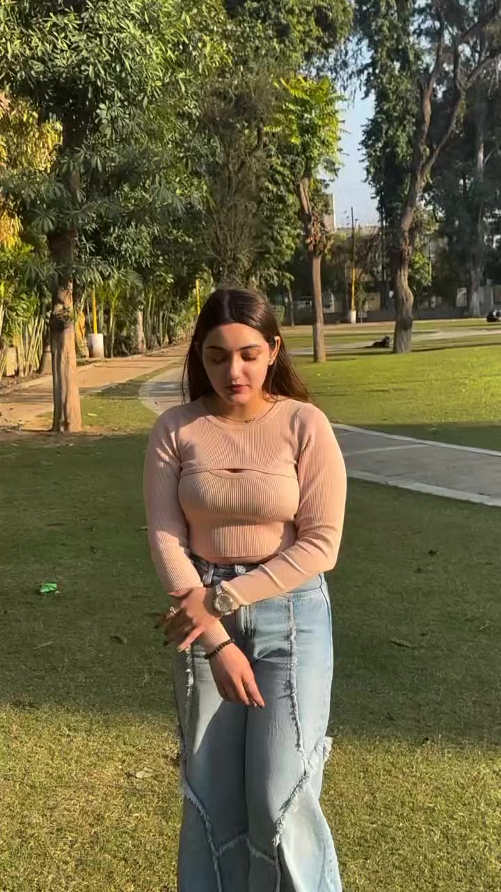 @Miss.mughal090