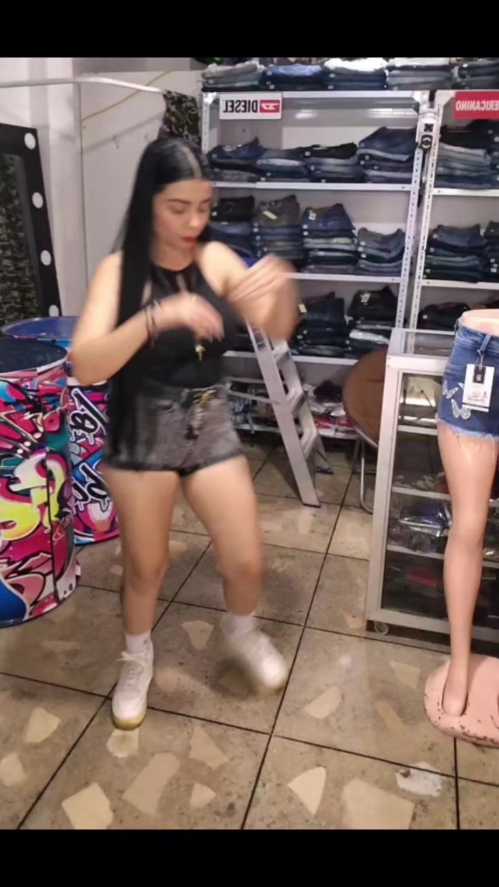 @Lucy Store