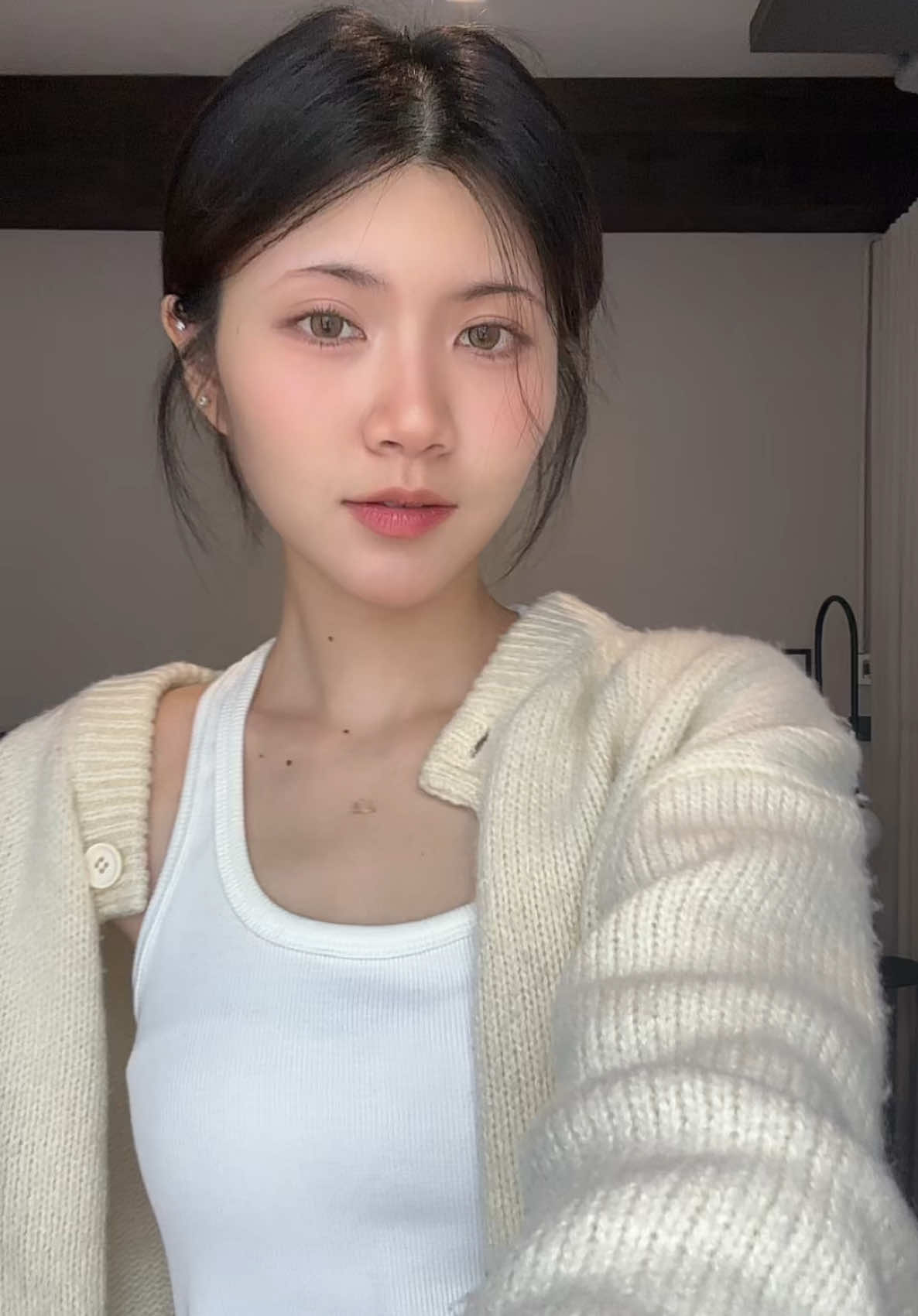 @Jejyy.ne