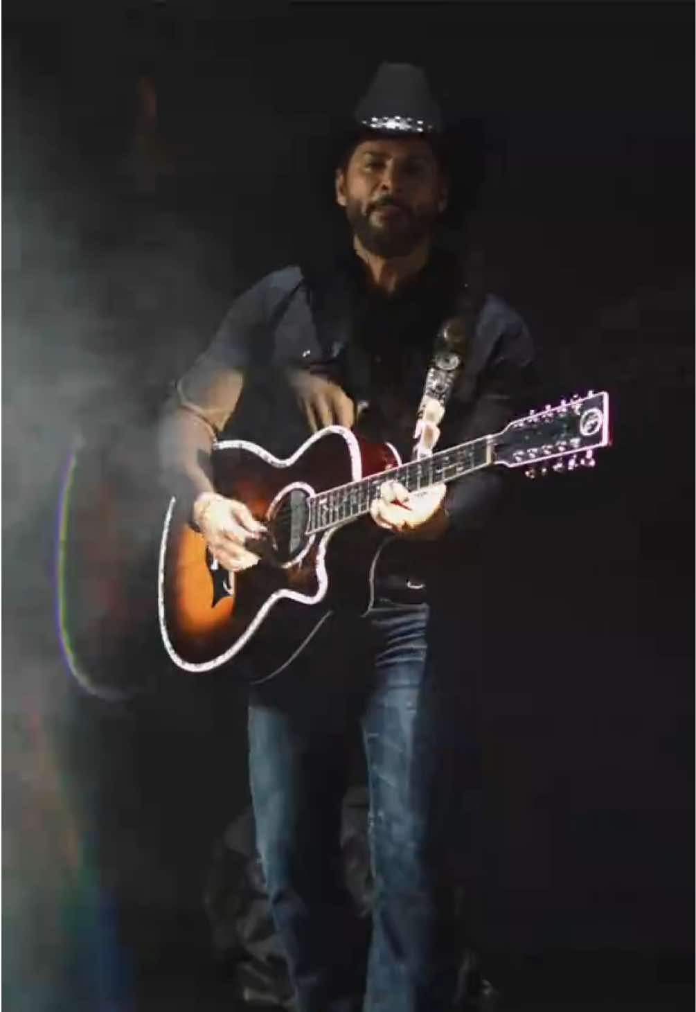 @Grupolaleyenda