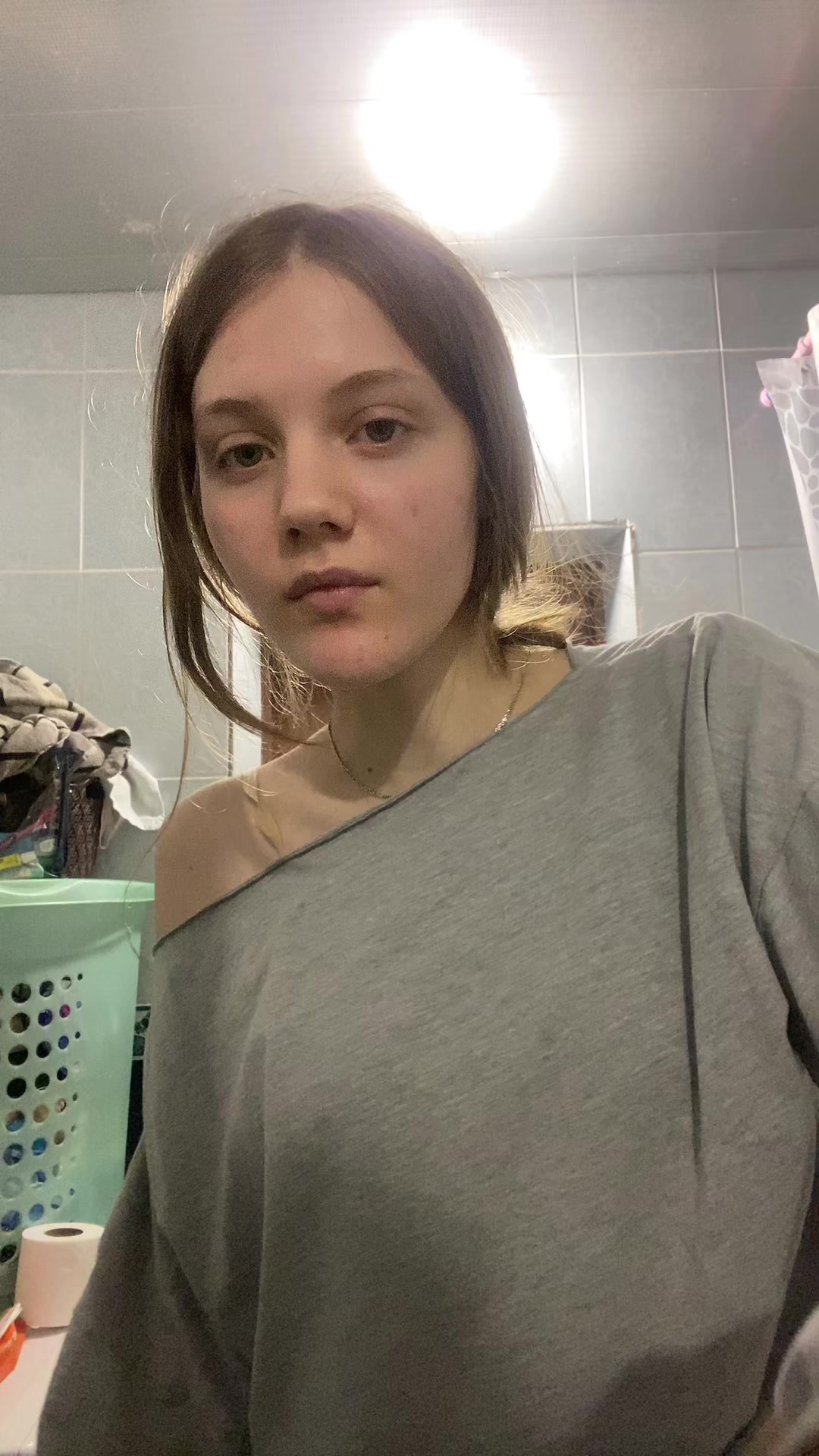 @thelanamog