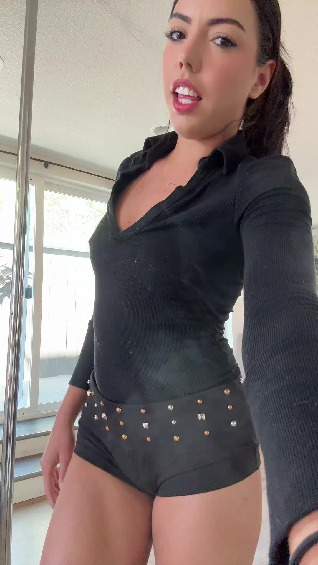 @rachelriversx_