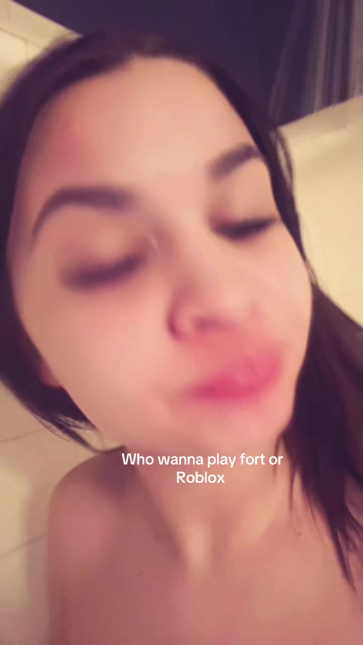 @Nia💋