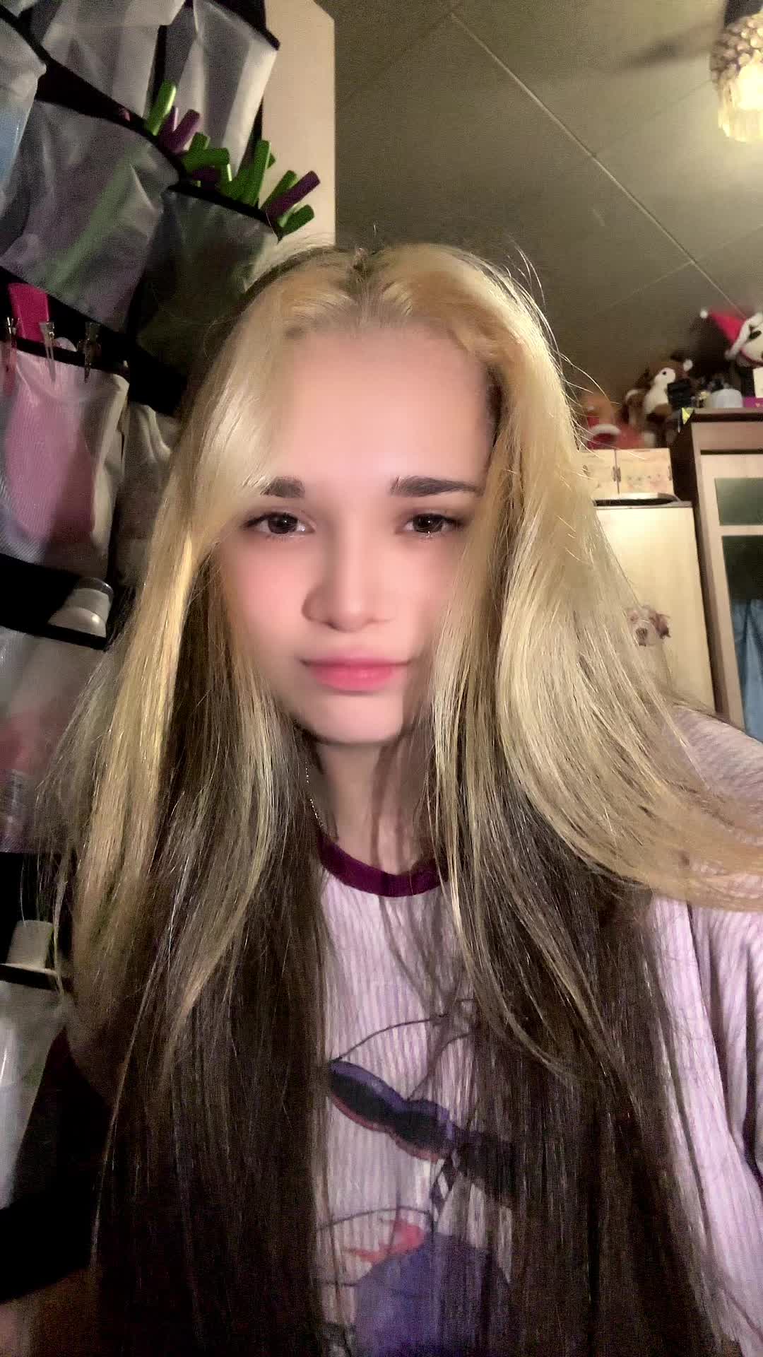 @MeowkittenXD