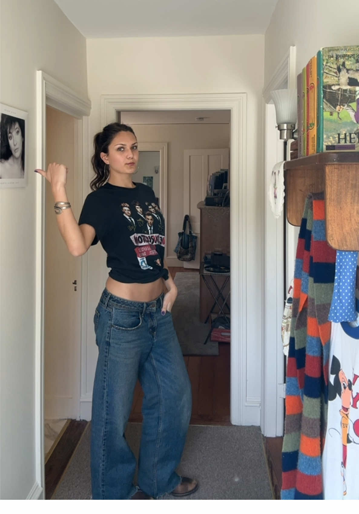 @AT