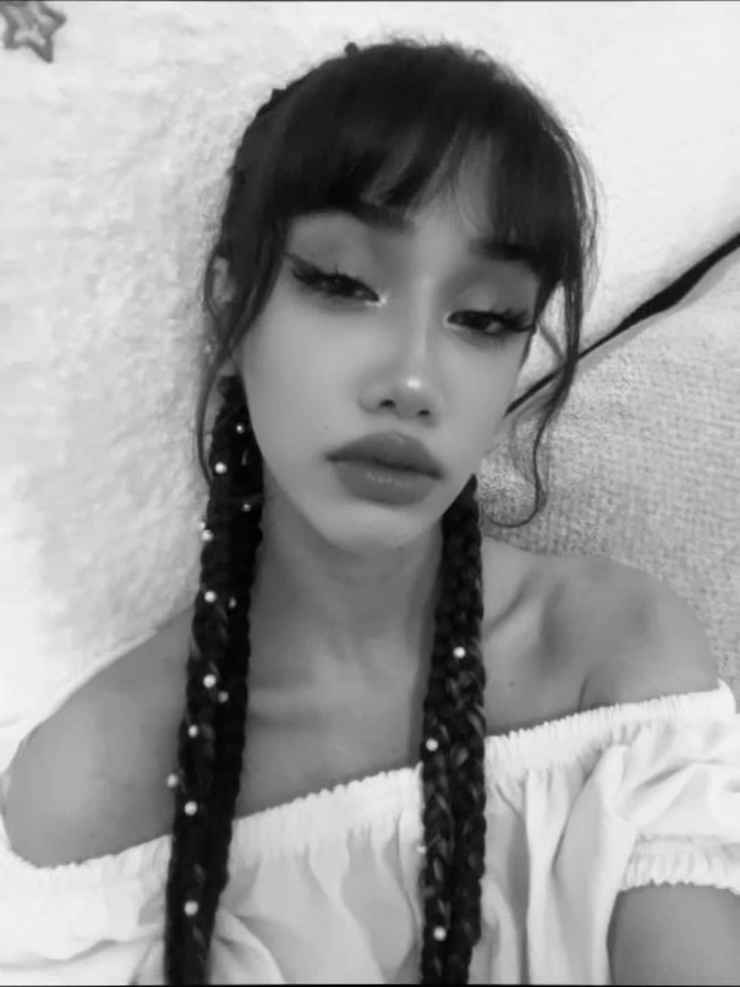 @𝐒𝐄&bull;🌚&bull;𝐓𝐀