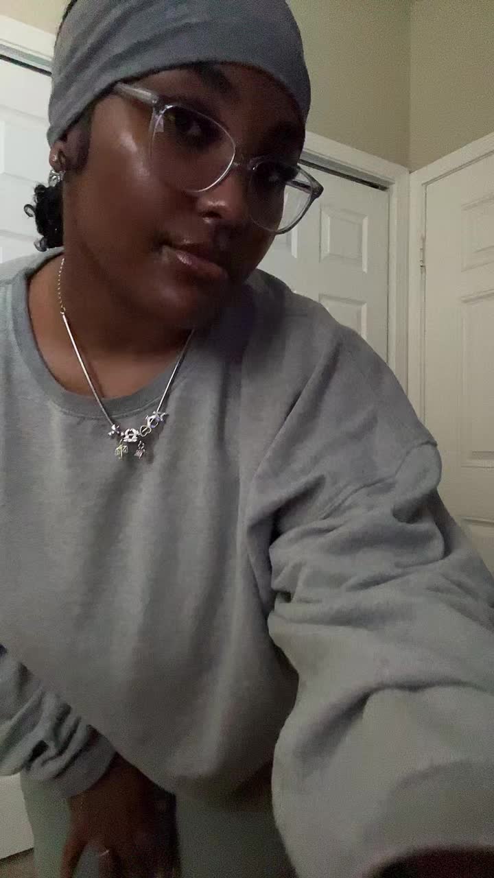 @ms. bre valentine <3
