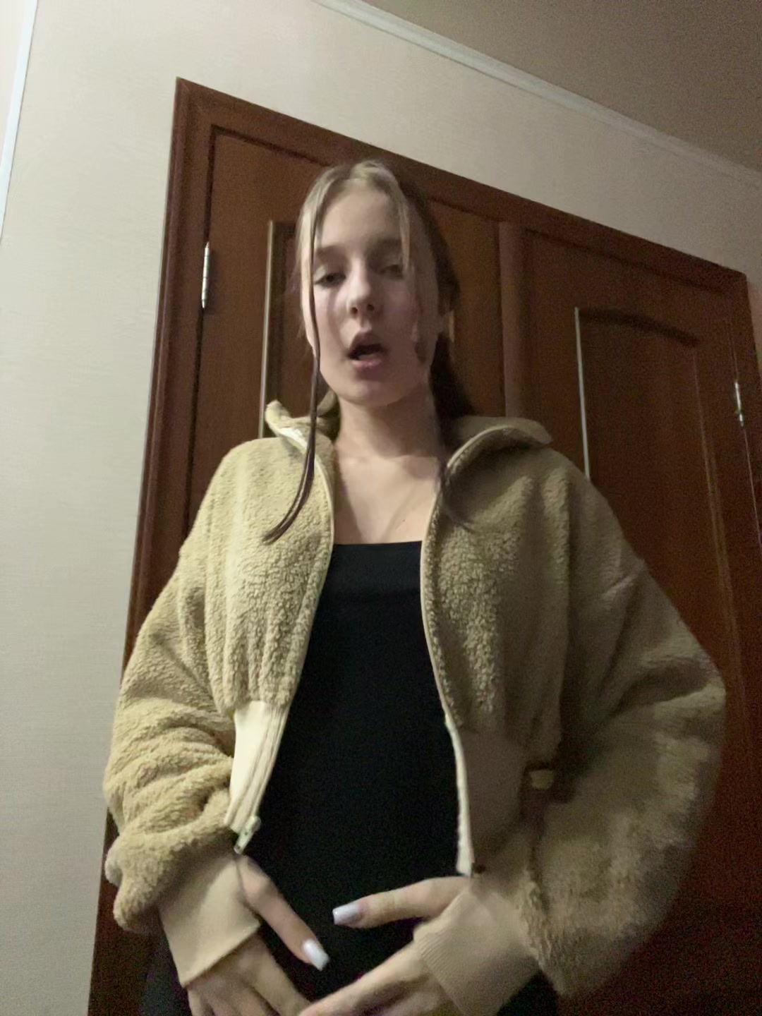 @лерка😝