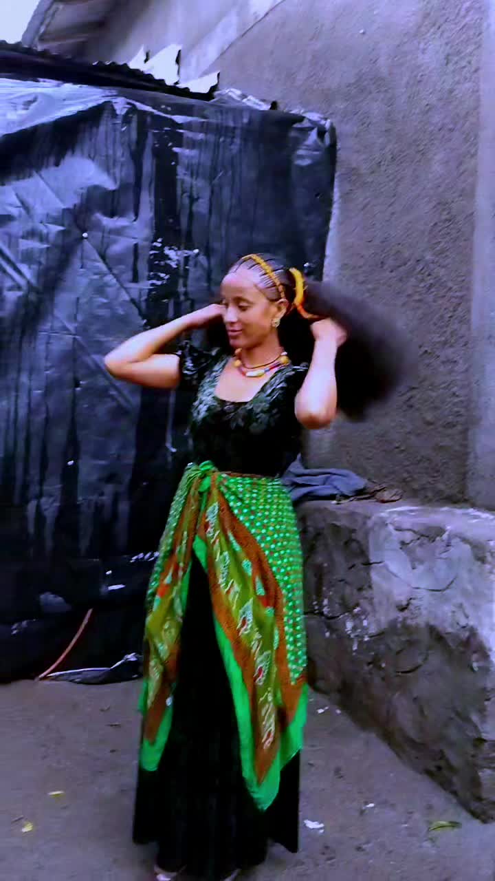 @Queen@16👸🧚&zwj;♀️