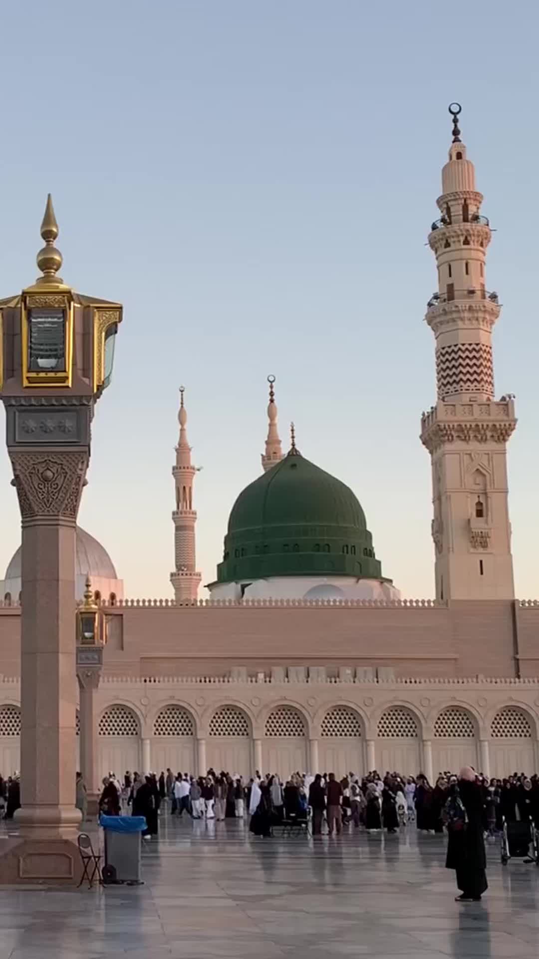 @theislamichistories