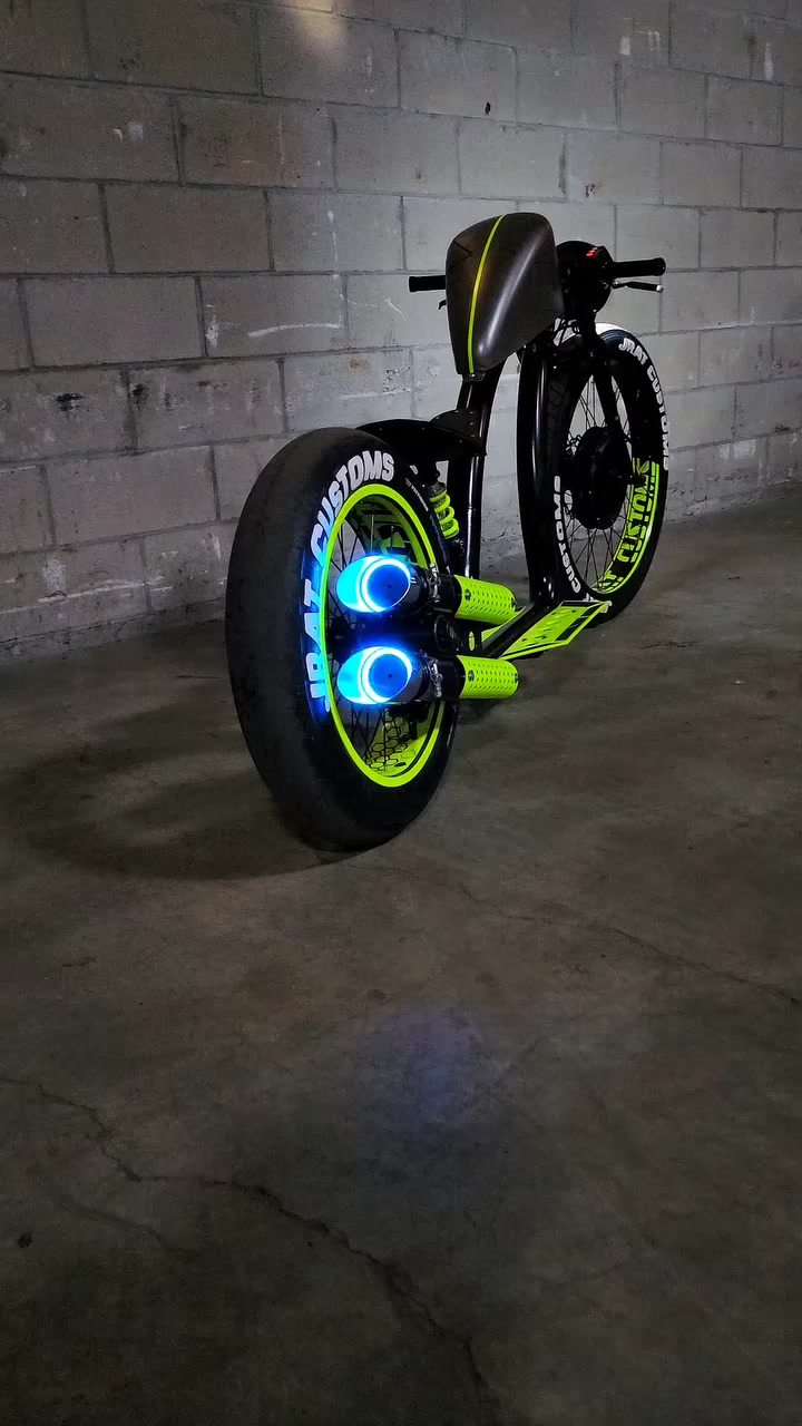 @Jrat Custom E-Bikes