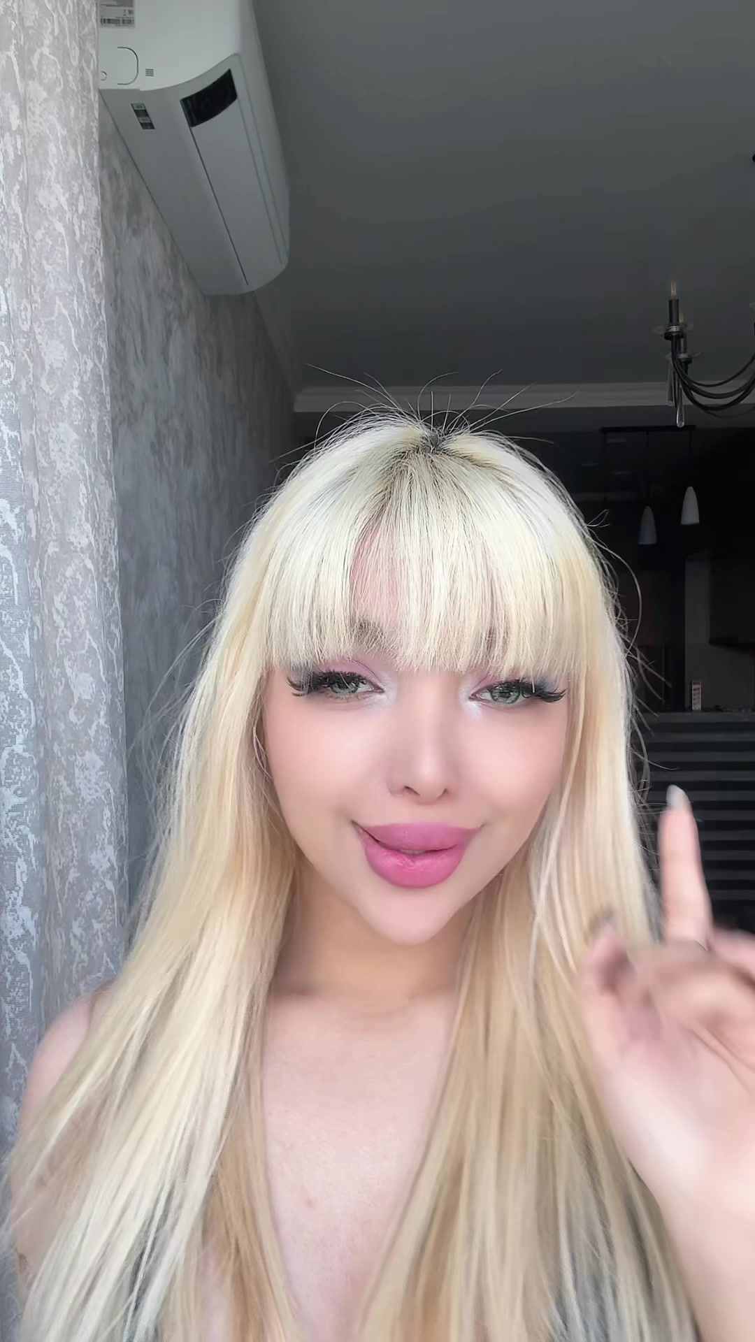 @Arianaranjbr