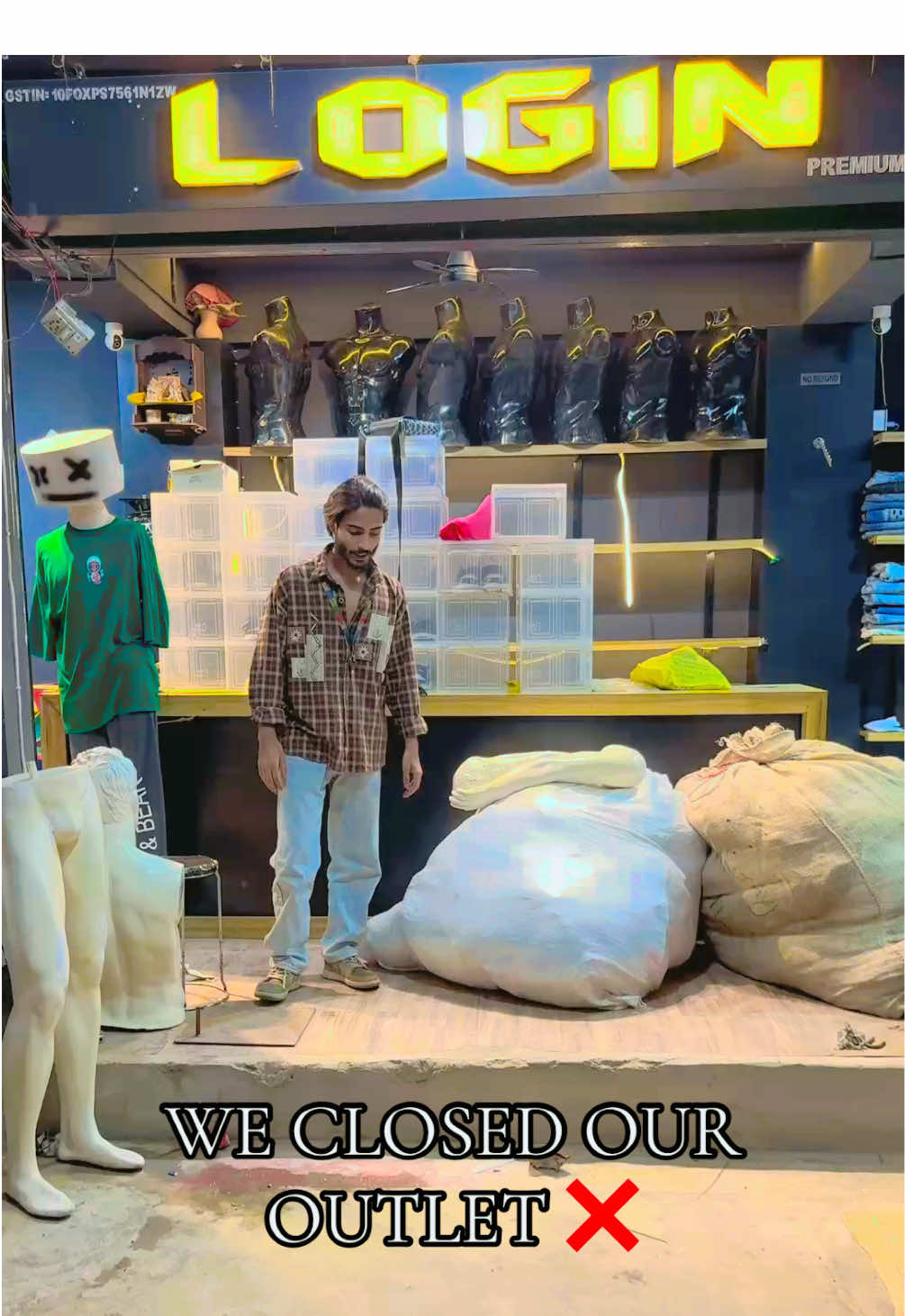 @LOGIN THE MEN’S OUTLET