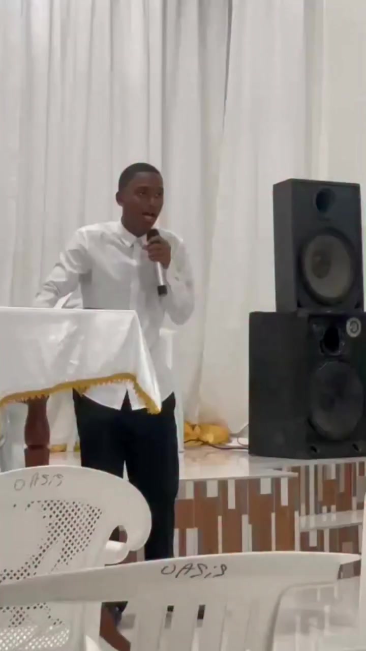 @PASTOR HENRI MARTÍNEZ OFICIAL