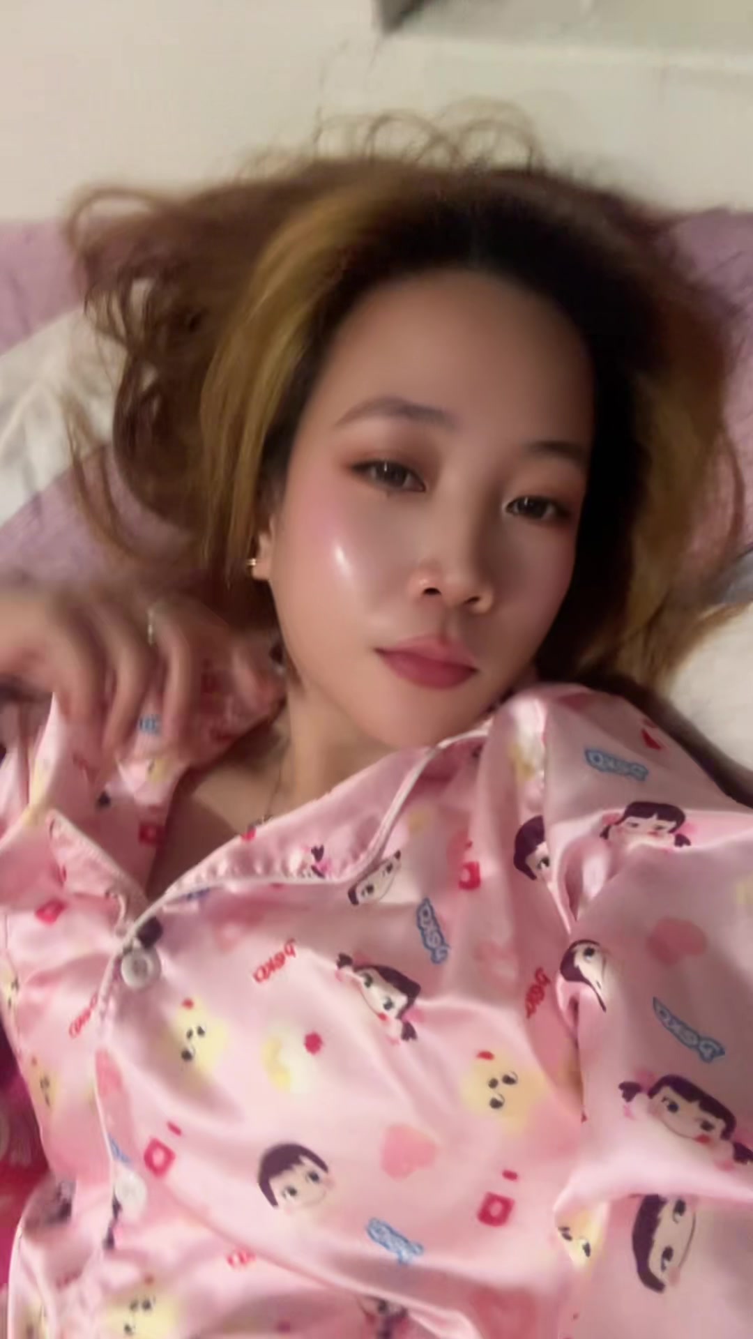 @羅納