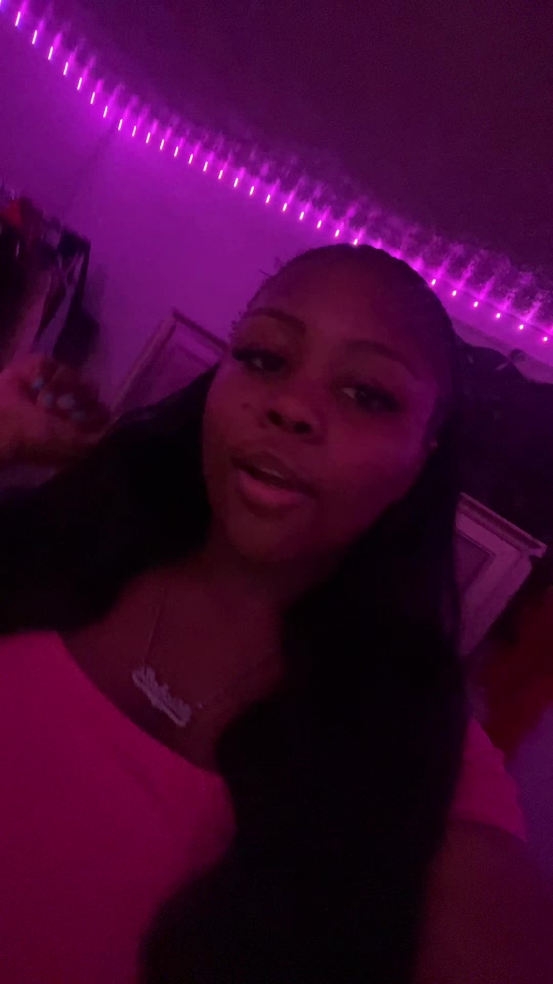 @checkonchelle