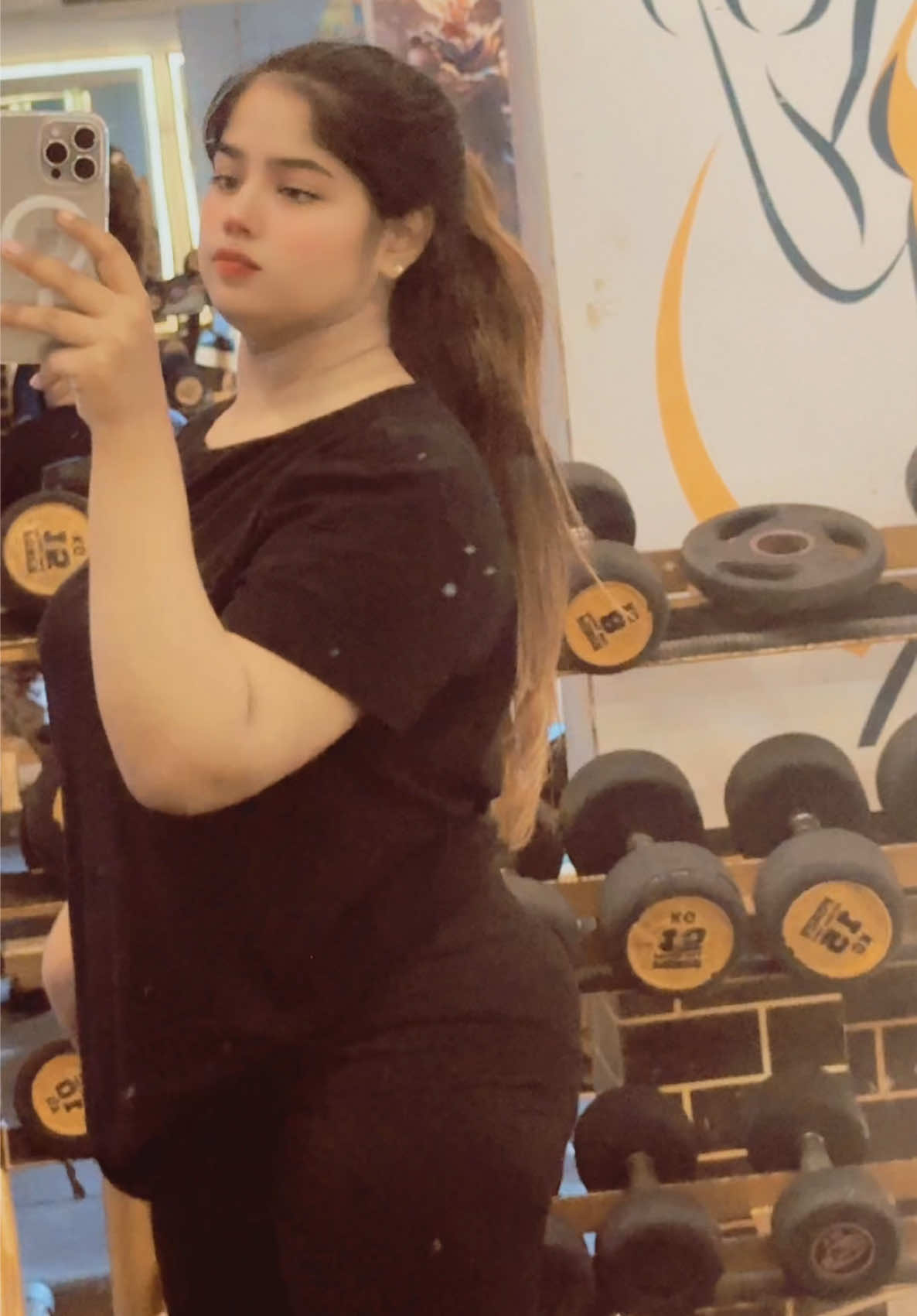 @ReeM Kh@N 🕊️