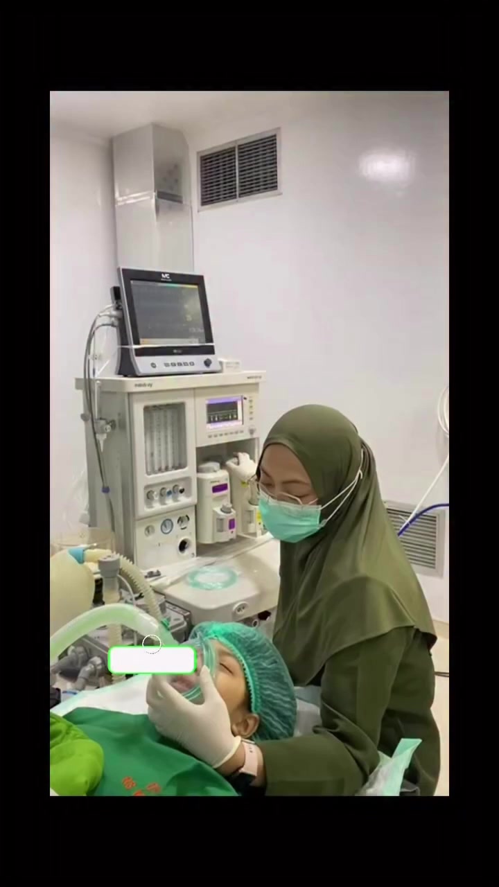 @dr. Retno,SpAn-TI, FIP, AIFO-K