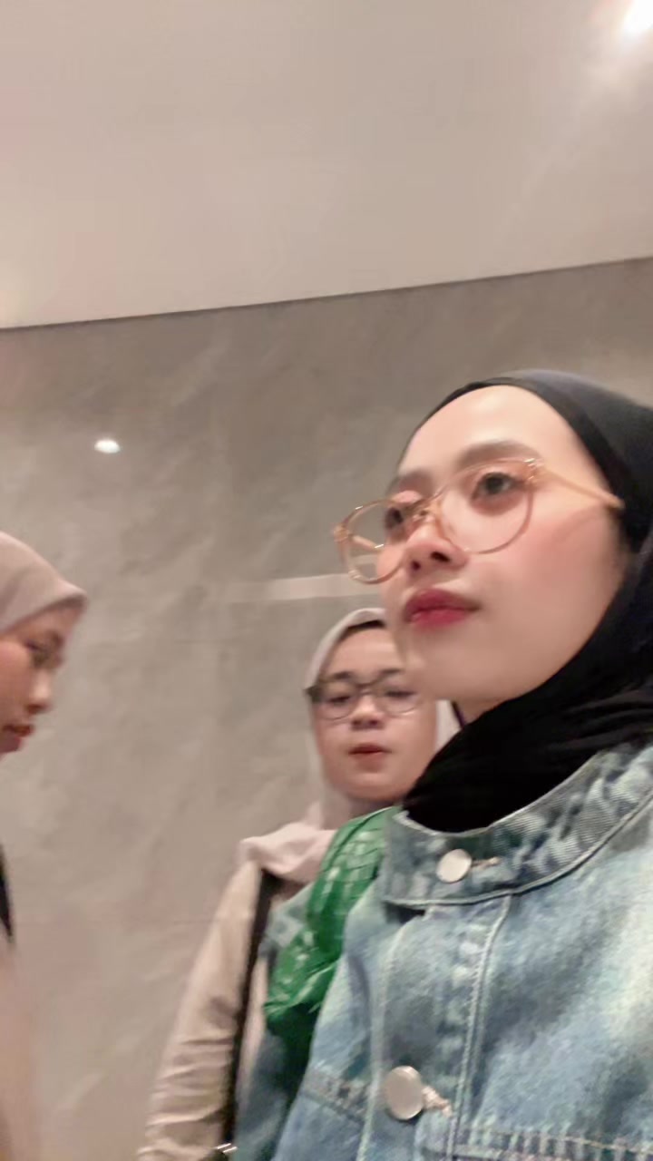 @Tyas Larasati 🌸✨
