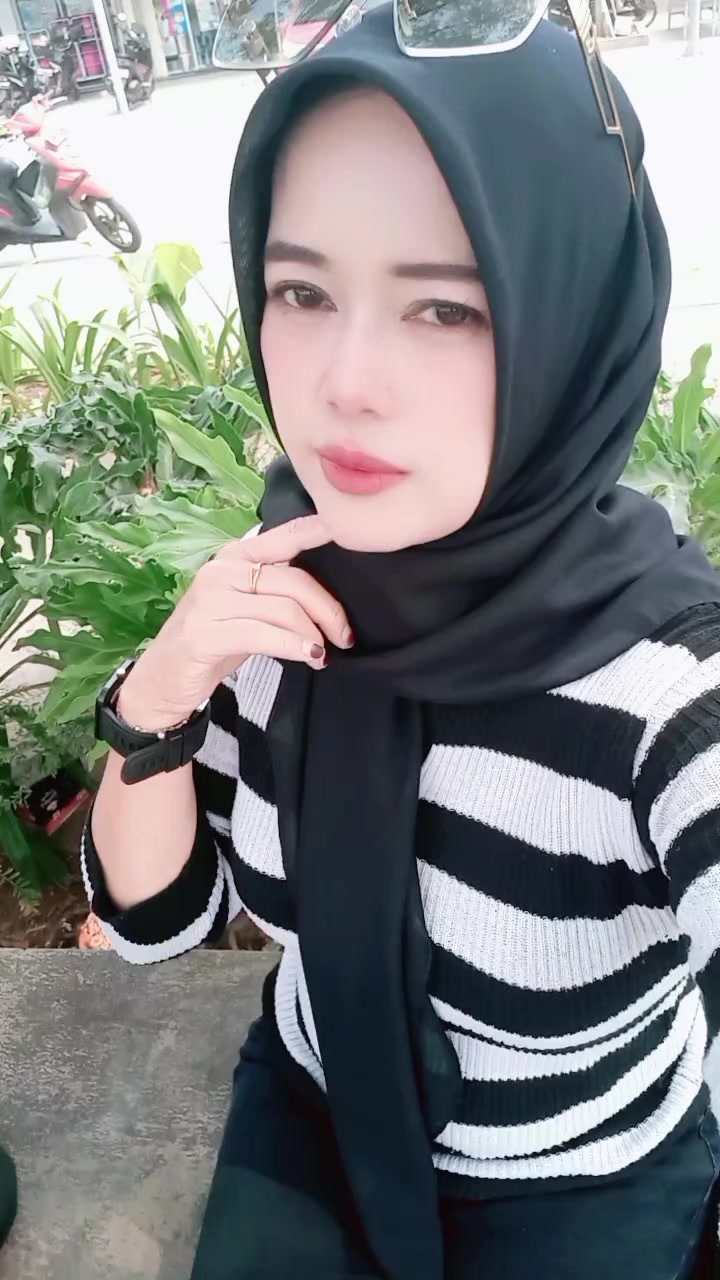 @🥰 Tth Nabill 🥰
